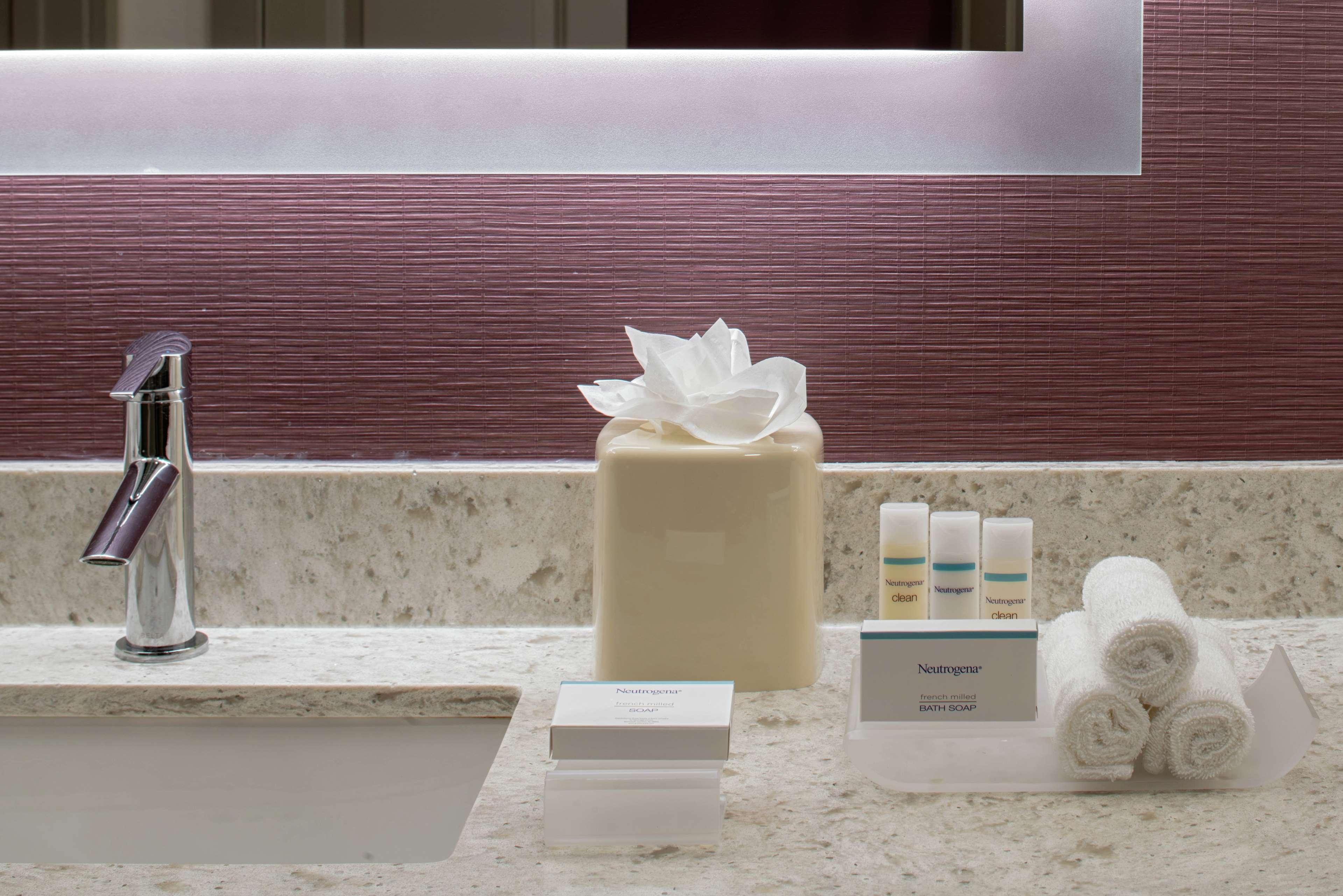 Homewood Suites By Hilton New Orleans French Quarter Экстерьер фото